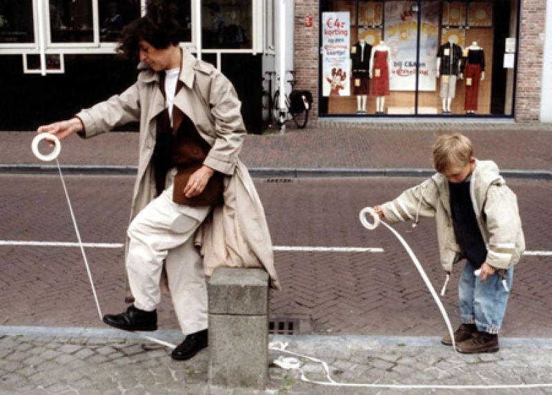 2002  Le chemin se fait en marchant, Se hace camino al andar (Walking is the way) Hertogenbosch (Holande) 